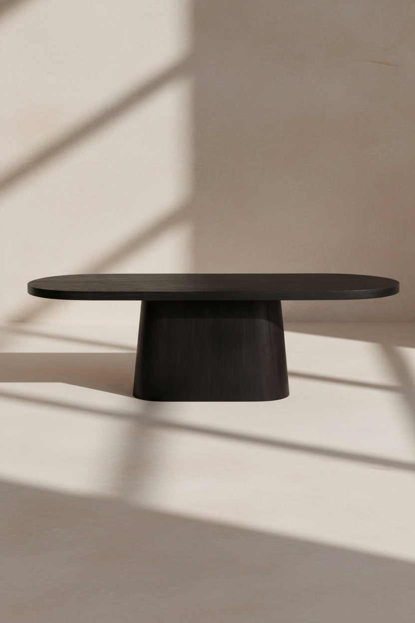 Eleonore Dining Table