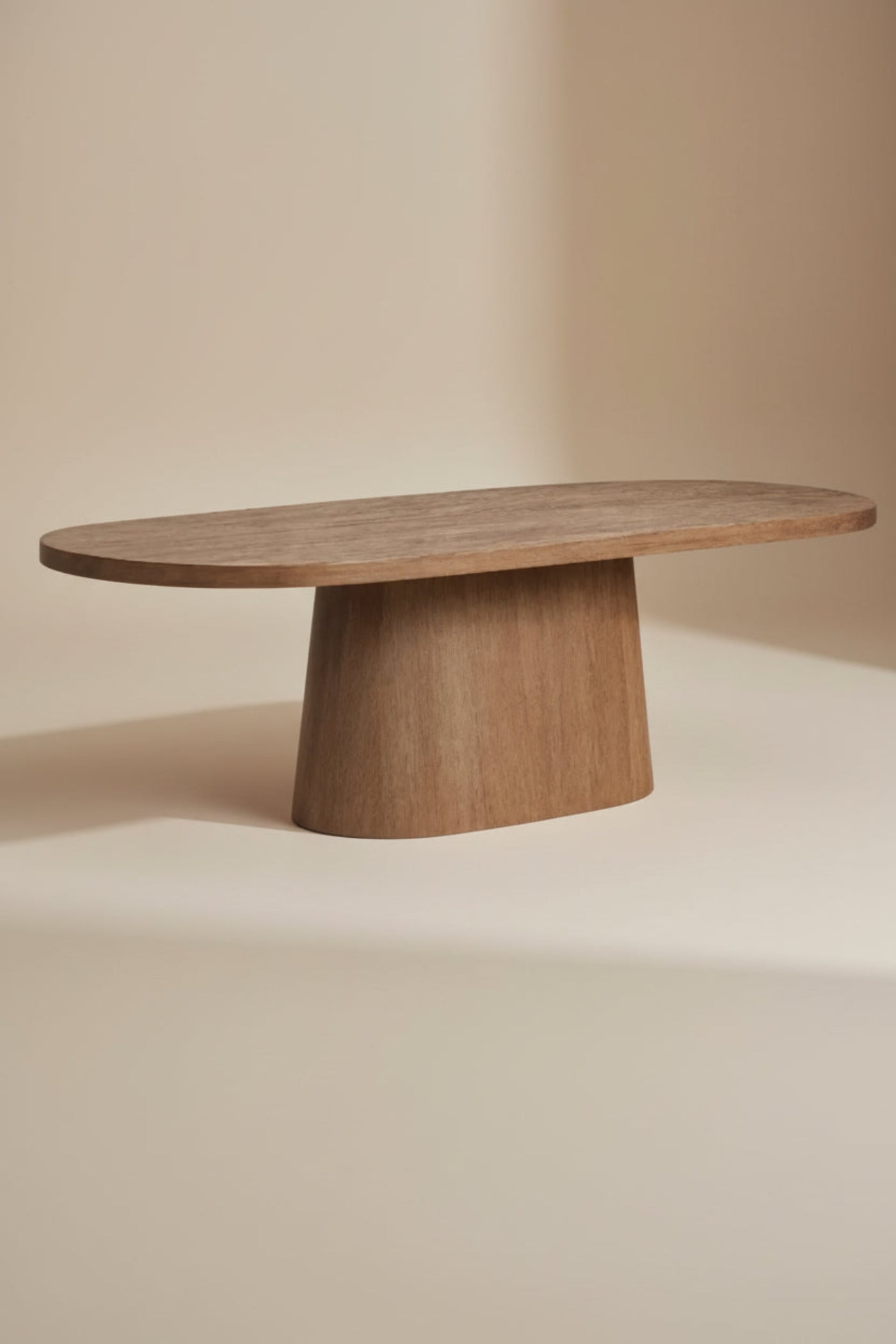 Eleonore Dining Table